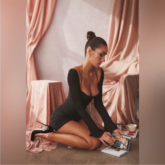 House Of CB Babydoll Georgette Halter Mini Dress - Picture 3 of 7